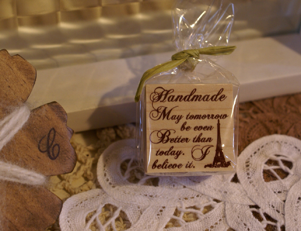 �n���h���C�h�@�G�b�t�F���t�H���g 